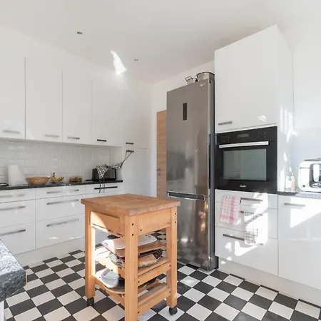 Hébergement de vacances Les Pins - Maison Bord De